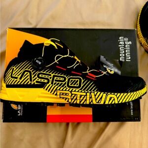 La Sportiva fall winter mountain running shoes